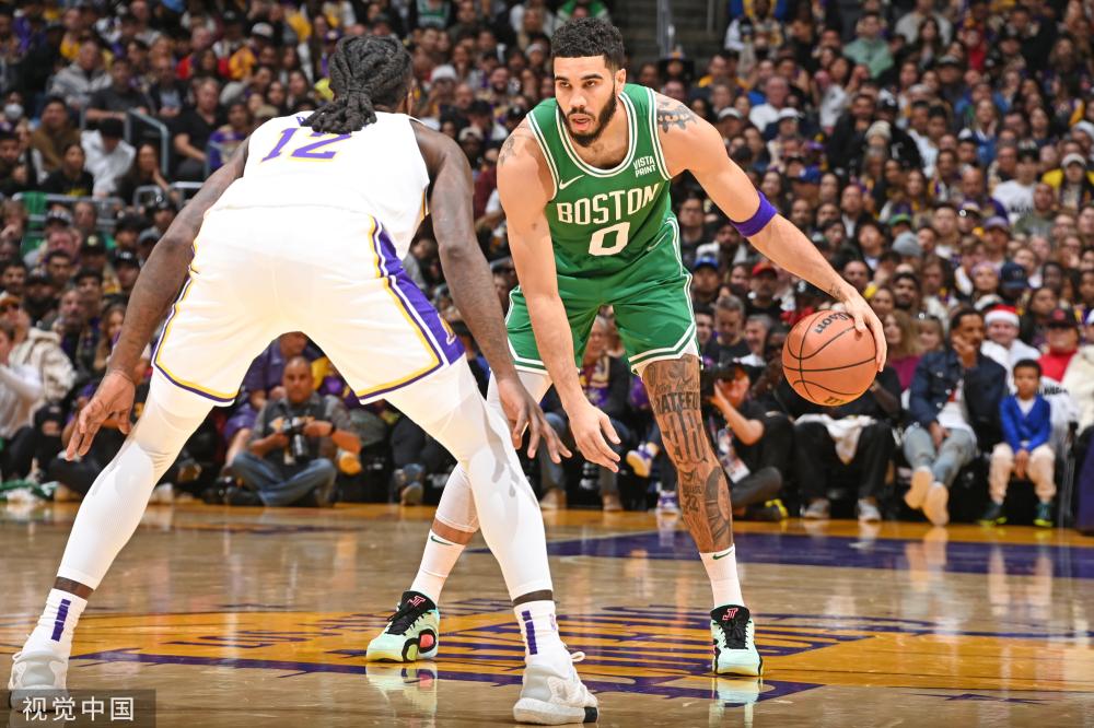 持着积分榜 持着积分榜