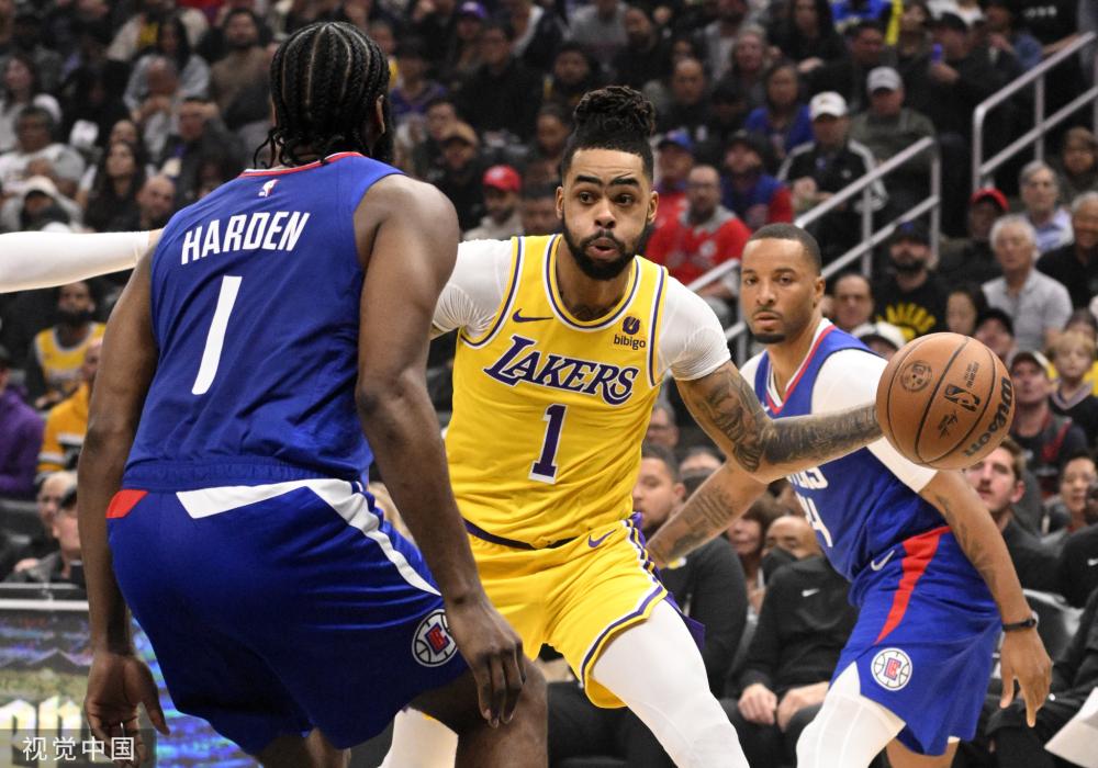 快攻都配合 快攻都配合