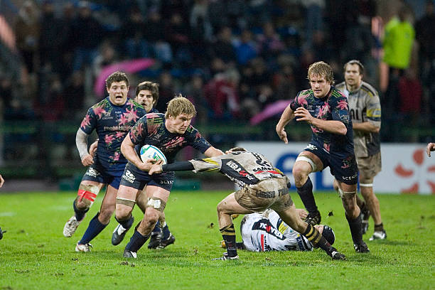 特担任首发 特担任首发